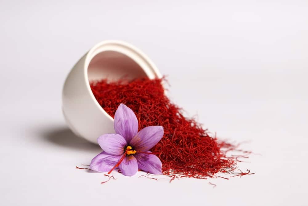 Manfaat Khasiat Saffron Untuk Kesehatan Dan Kecantikan